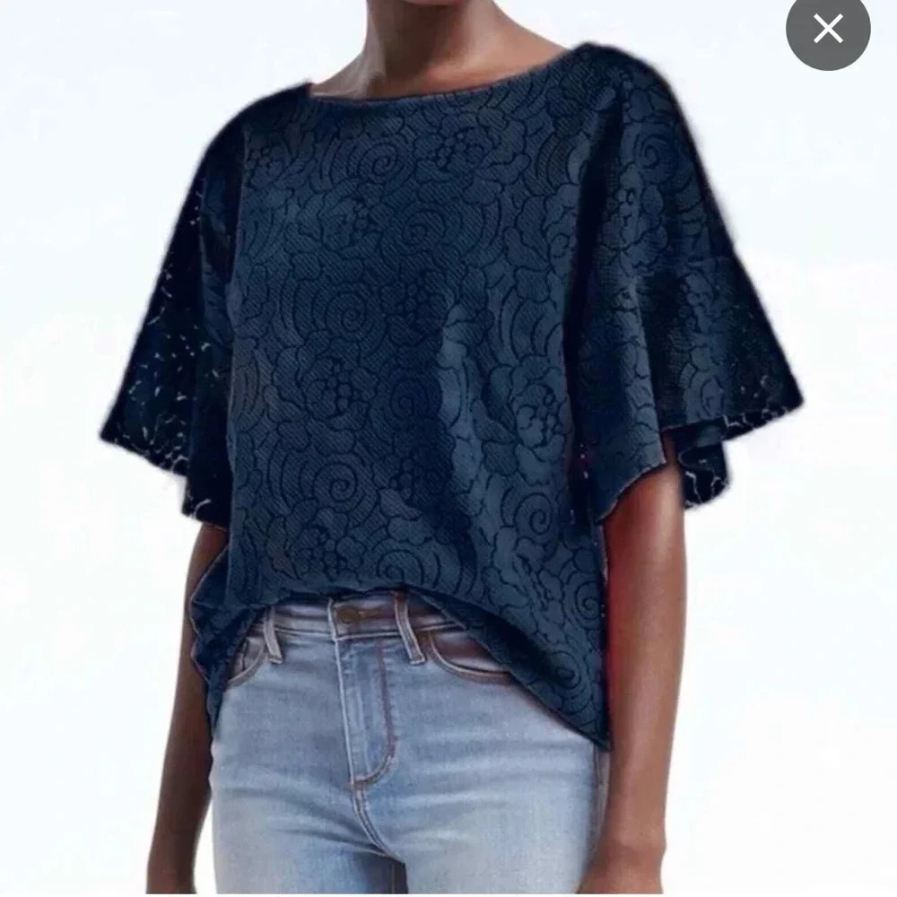 Banana Republic lace top
